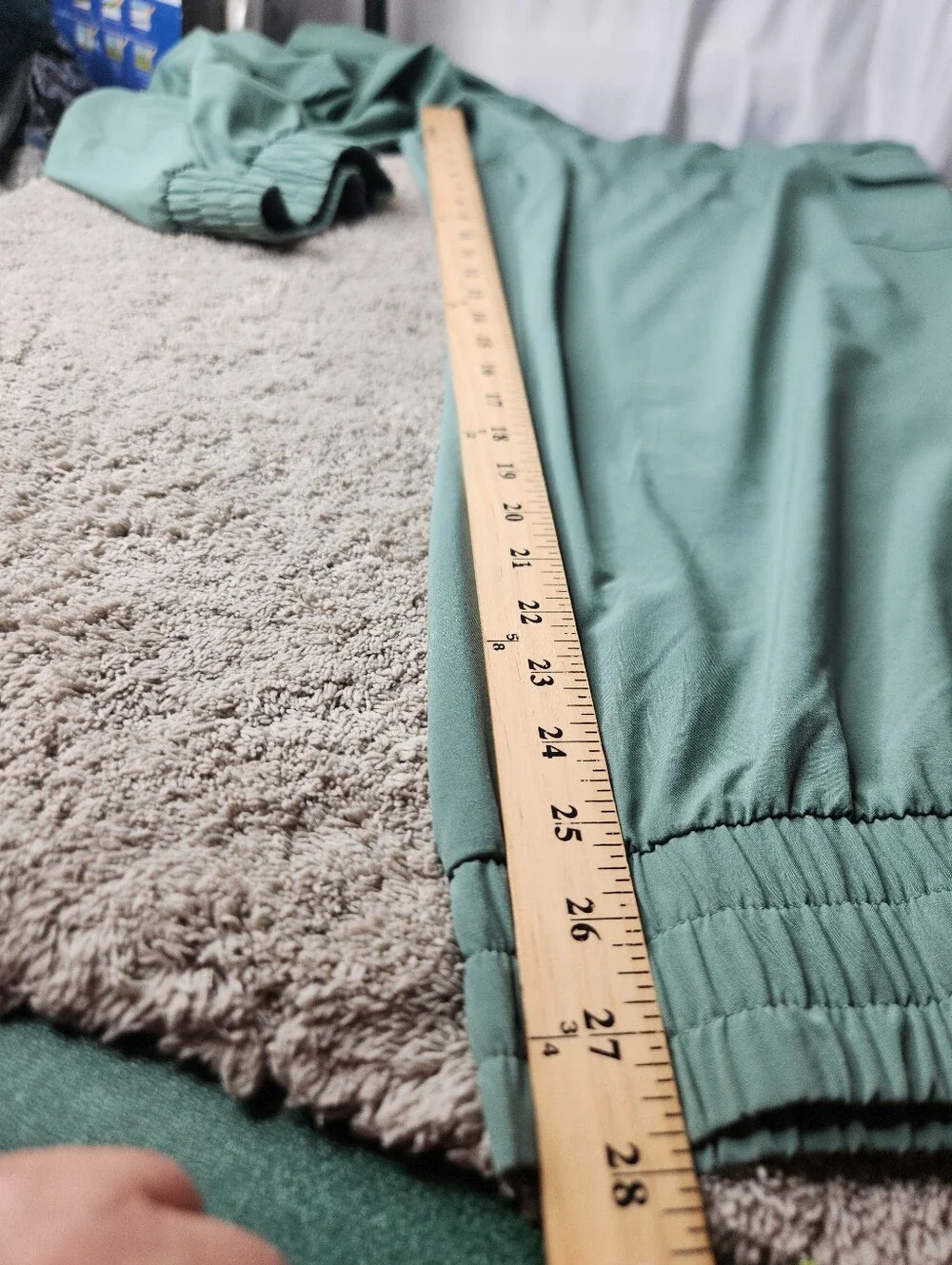 Women's Active Light Mid-Rise Cargo Joggers - All In Motion Moss Green 3X - Picture 14 of 15